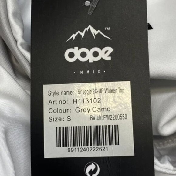 NEW DOPE Womens T-Shirt Grey/White Size S Snuggle 2X Camo Turtleneck Long Sleeve - Picture 3 of 12